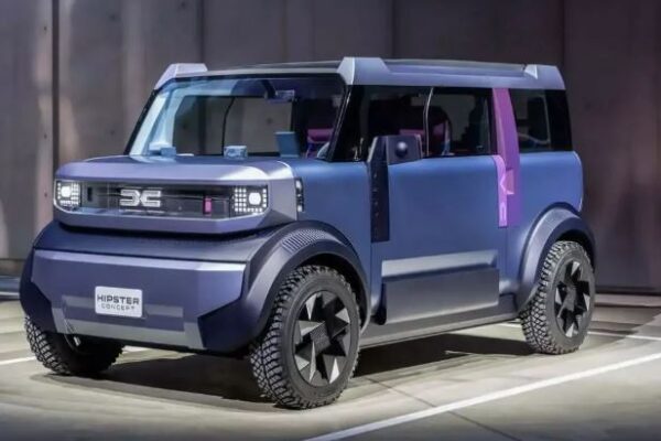 Elektrikli Dacia Hipster Tanıtıldı – 16 Yaşındakiler Kullanabilecek
